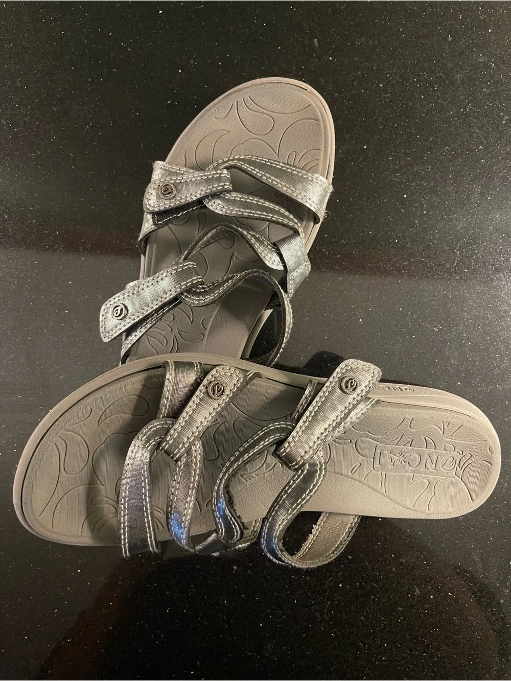 Vionic Women's Silver Adjustable Strappy Comfort Sandal
